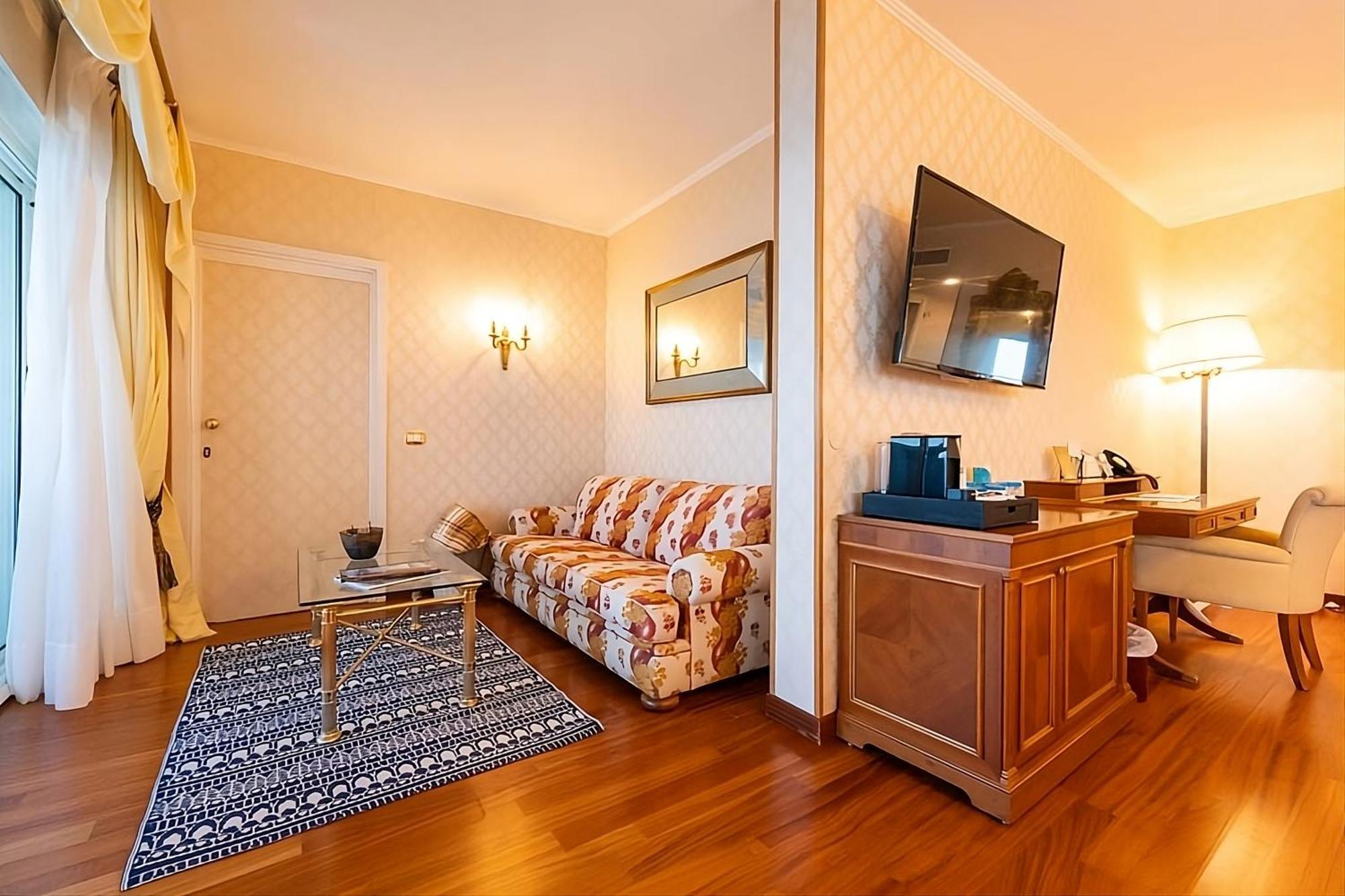 Grand Hotel Del Mare Resort & Spa Bordighera Esterno foto