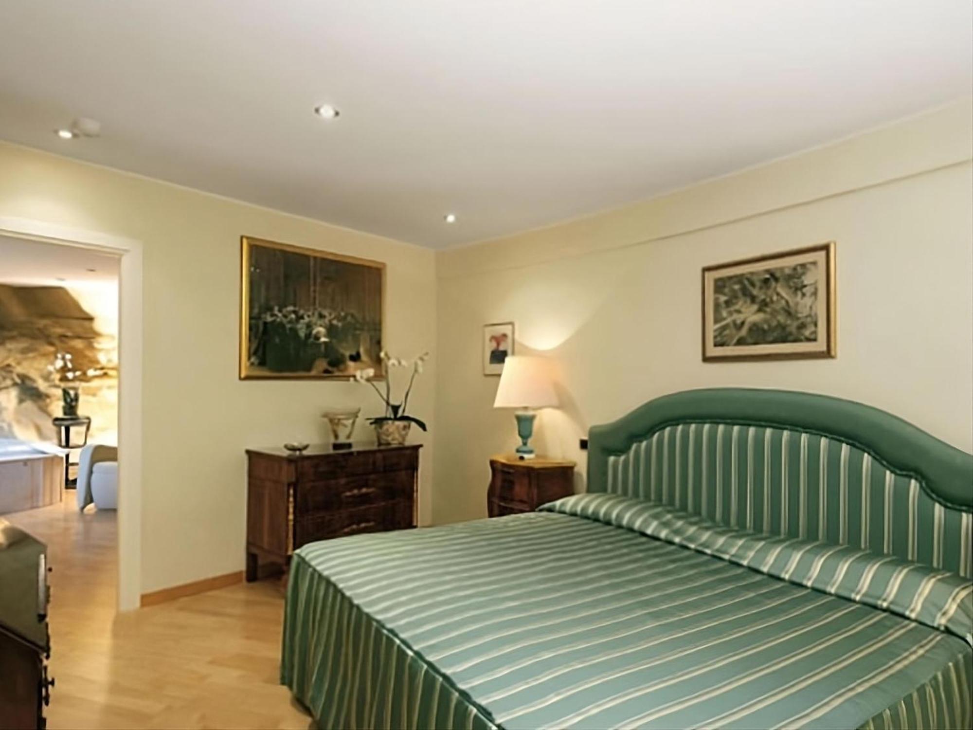 Grand Hotel Del Mare Resort & Spa Bordighera Esterno foto